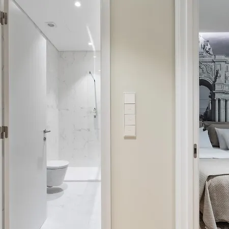 Apartment Lx4u - Baixa Douradores *